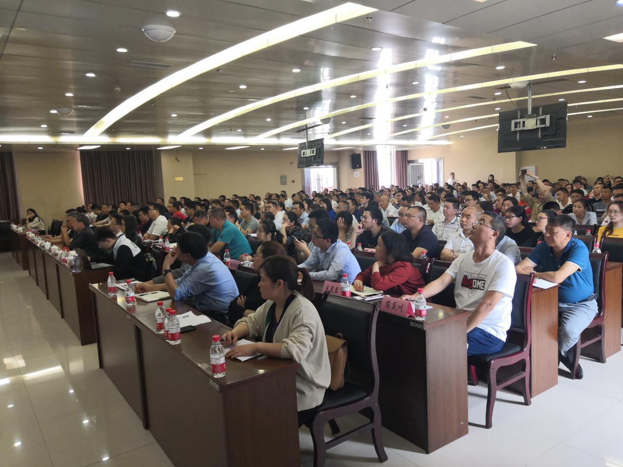 巴州区举办“同心健康知识”讲堂