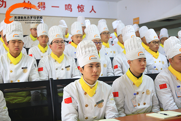 大师进校园|金牌大师孙富利走进天津新东方指导教学