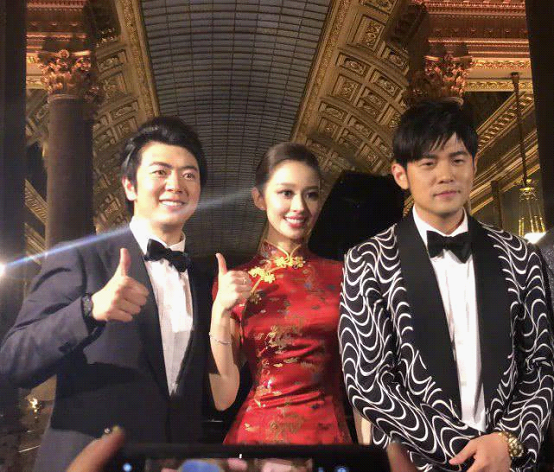 郎朗迎娶24岁德韩混血钢琴家 婚宴上与周杰伦合奏