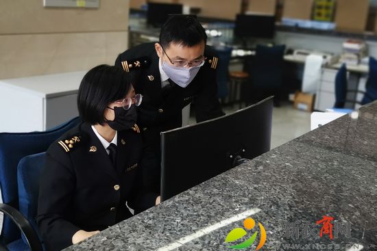 黄岛海关疫情防控物资绿色通道对捐助物资予以快速通关放行.jpg