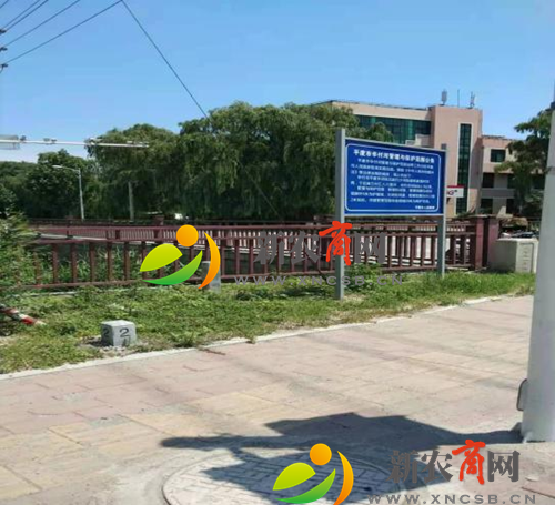 平度市白沙河街道执法中队清理“牛皮癣”有高招3.png