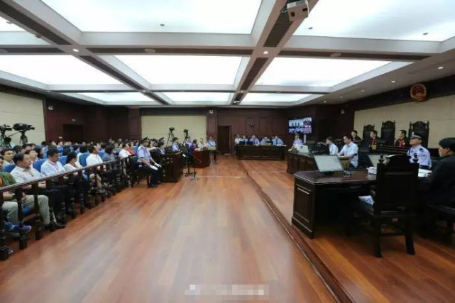 最高检：于欢行为有防卫性质 但构成防卫过当