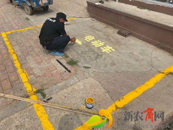 平度市仁兆行政执法中队服务人民提升满意度.jpg