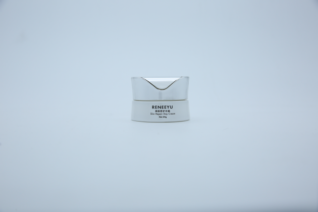 靓如玉美肤维护日霜，敏感肌去细纹神器