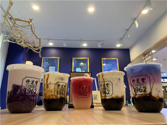 陈宁迪：人气品牌广告多渠道投放也好