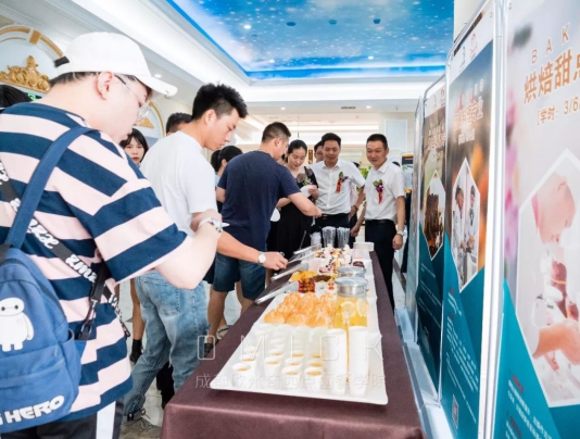 大师之道·精益求精||2019年度成都欧米奇新品发布会圆满落幕!