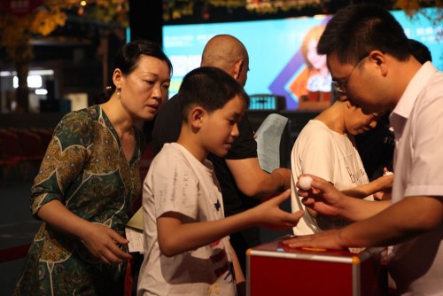 女神赵奕欢助阵双虎7.21，与双虎合力打造理想家居