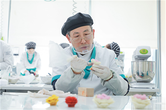 优美西点首届全国师生技能大赛 长沙分赛区比赛正式打响