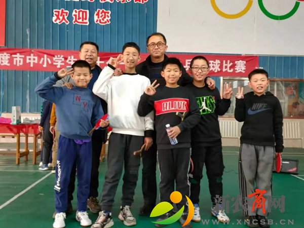 落实“十个一”——平度经济开发区小学在乒乓球赛中喜获佳绩1.jpg