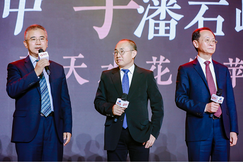 天水花牛苹果走进物美 潘石屹牵手张文中助力精准扶贫