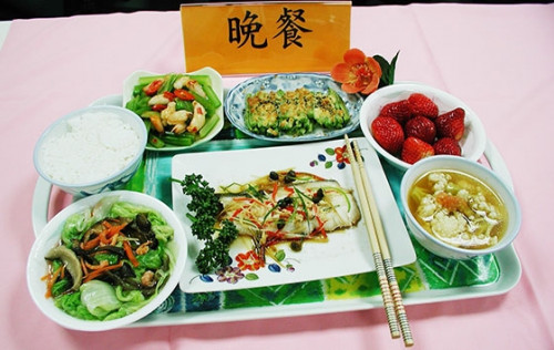 绿瘦资深顾问:一份减肥期间的日常饮食安排计划需要做到的