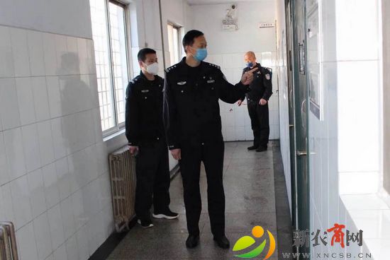 刘德伦工作图.jpeg