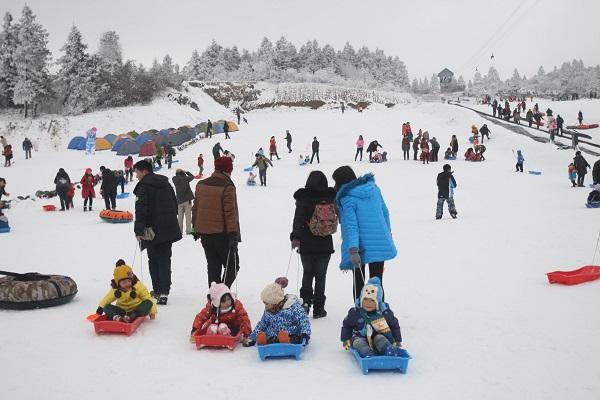 重磅！仙女山首降大雪，国际冰雪季本周六开幕