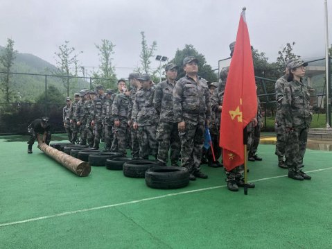 氢点年中拓训丨突破自我、凝聚力量，成就战狼团队