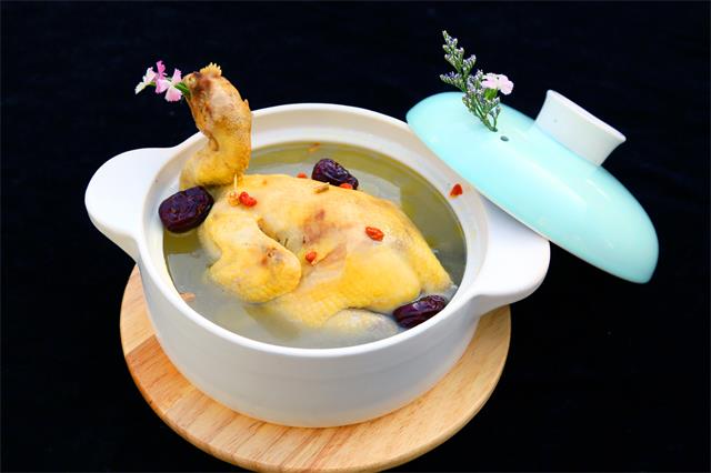 呼和浩特新东方烹饪学校“最美家乡菜”烹饪技能大赛开幕啦！