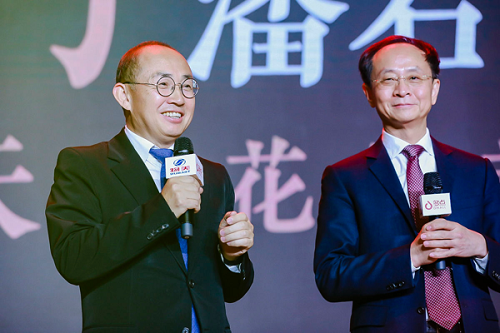 天水花牛苹果走进物美 潘石屹牵手张文中助力精准扶贫
