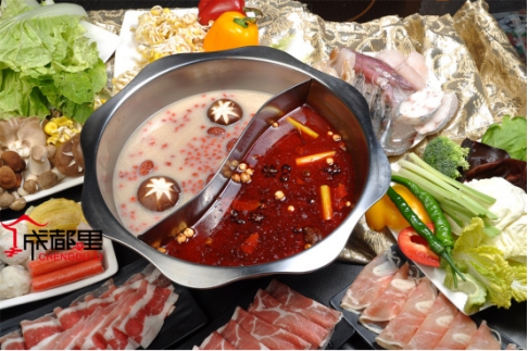 火锅界的颜值担当 成都里火锅店带你一秒穿越到三国