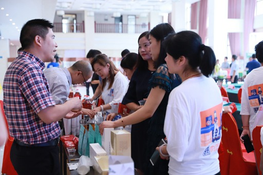 以天食为媒巴东农品再次“远嫁”全国各地