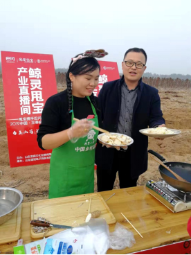 那位骑车10天去阿里取经的农村青年，如今靠什么年营收过千万
