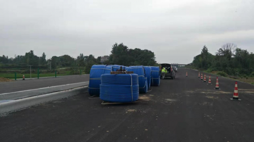 亮诚科技：硅芯管铺设总里程超赤道周长