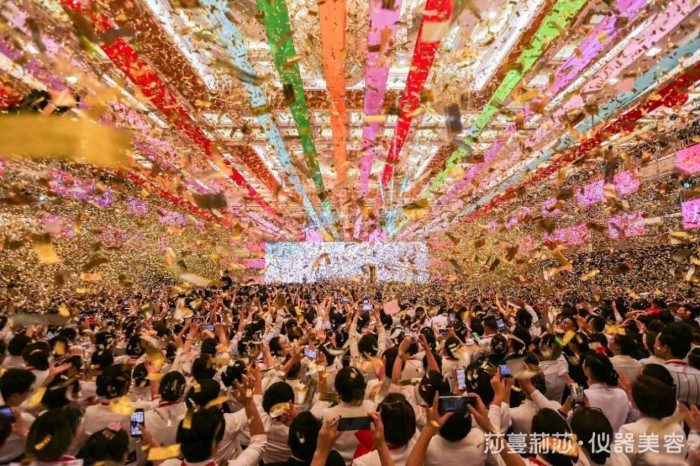 莎蔓莉莎15周年感恩前行 安吉拉事业部正式成立！