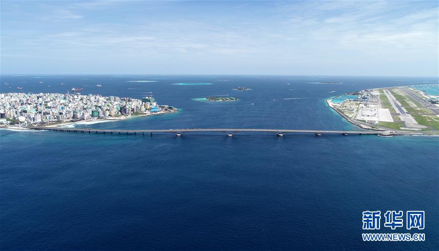 中马友谊大桥通车周年首次“体检”目击记