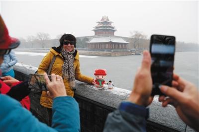 十万人游园 沐雪观京城