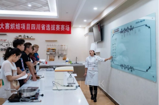 大师之道·精益求精||2019年度成都欧米奇新品发布会圆满落幕!