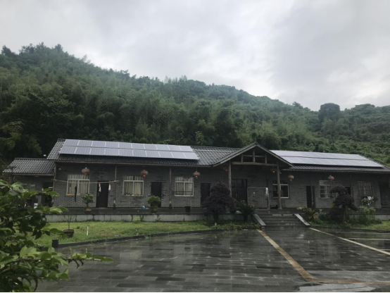 杭州新登元村农田建别墅 未拆背后被指公信力缺失