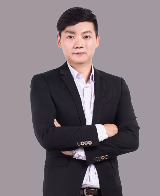 易算盘人物专访 | 呆萌暖男陈士涛：“稳”就一个字！