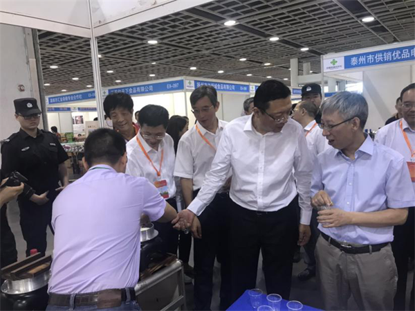 江苏长江果品产业研究院特色产品亮相全国农博会