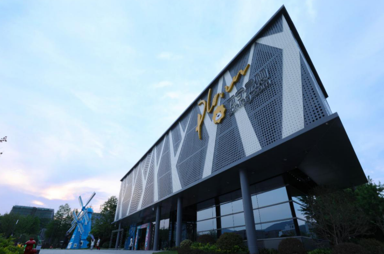 观影与零售“齐飞”，苏宁影城迎来进击2.0时代  