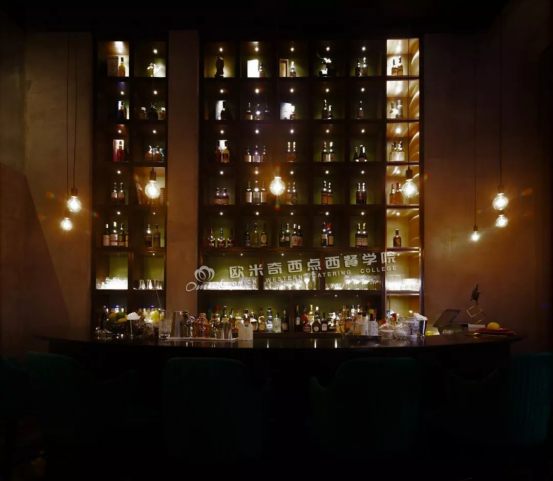 创业学子丨秦欢：每个人都有自己的故事，每杯酒亦是