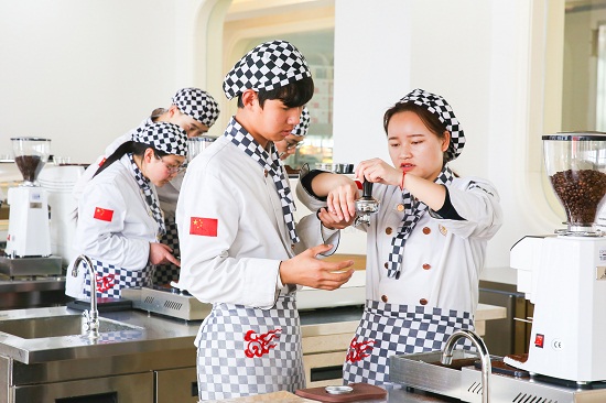 学习西点培训学校为什么要选一家正规的西点学校