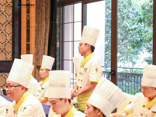 开展校企战略化合作 上海新东方烹饪学校学子前往参观星河湾酒店