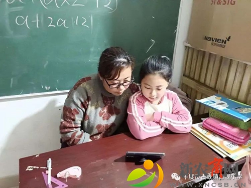 平度市古岘小学开展普法进校园活动1.jpg
