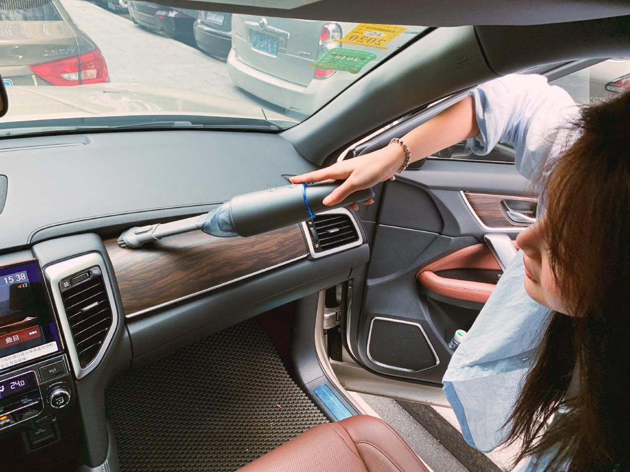 便携吸尘器：摩飞让洁净生活触手可及