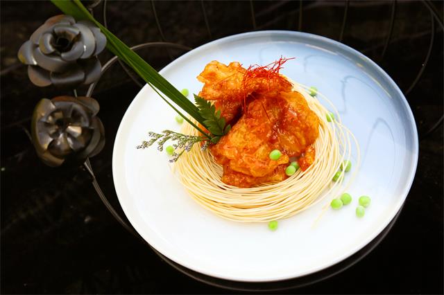 呼和浩特新东方烹饪学校“最美家乡菜”烹饪技能大赛开幕啦！