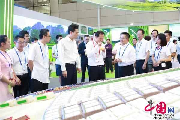 福建百香果惊艳618海峡项目成果交易会